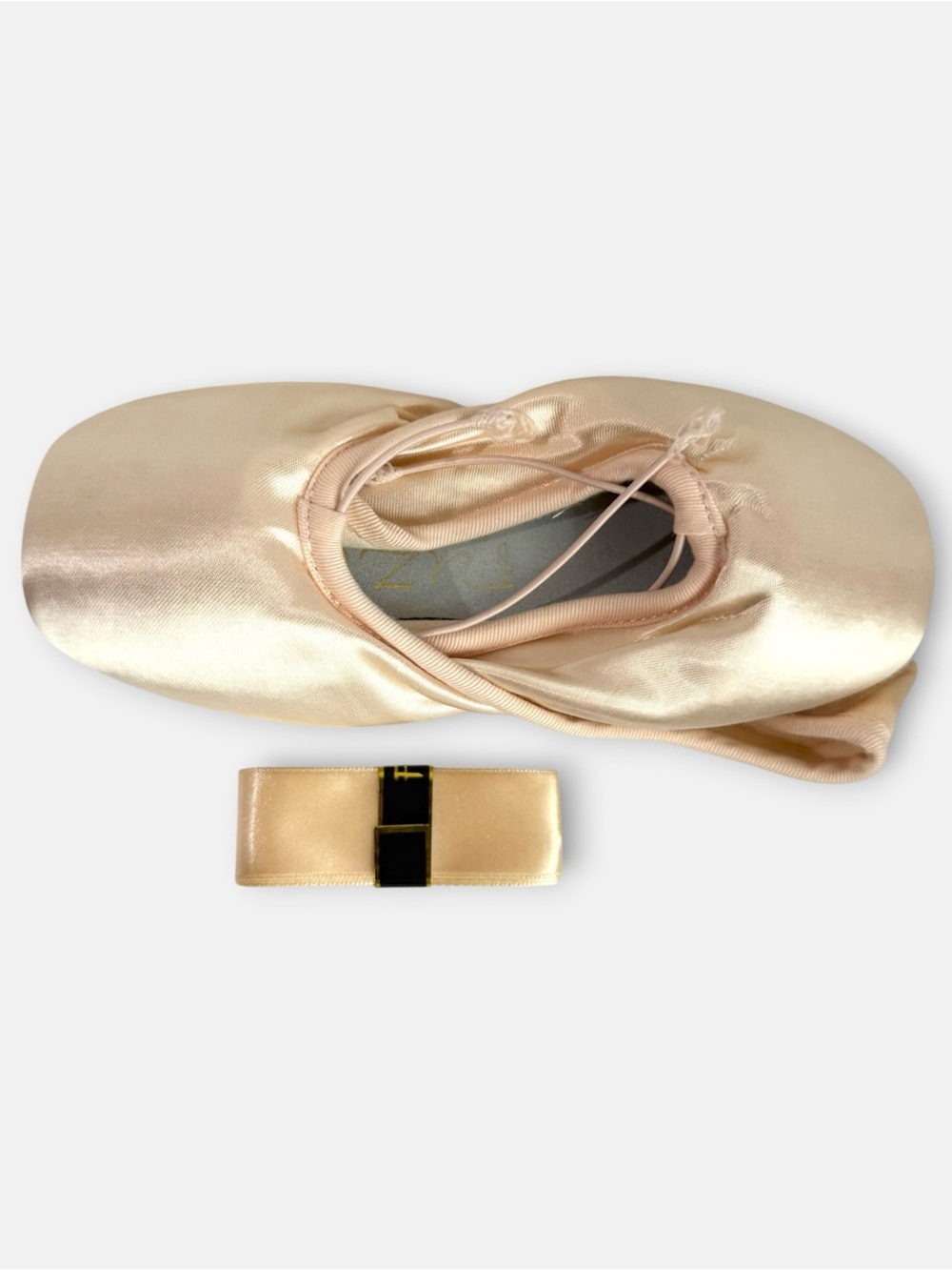 New! Fuzi Pointe Shoes Size 37.5 E Width